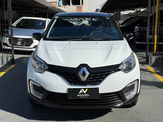 RENAULT CAPTUR 1.6 16V SCE FLEX LIFE X-TRONIC RENAULT CAPTUR 1.6 16V SCE FLEX LIFE X-TRONIC